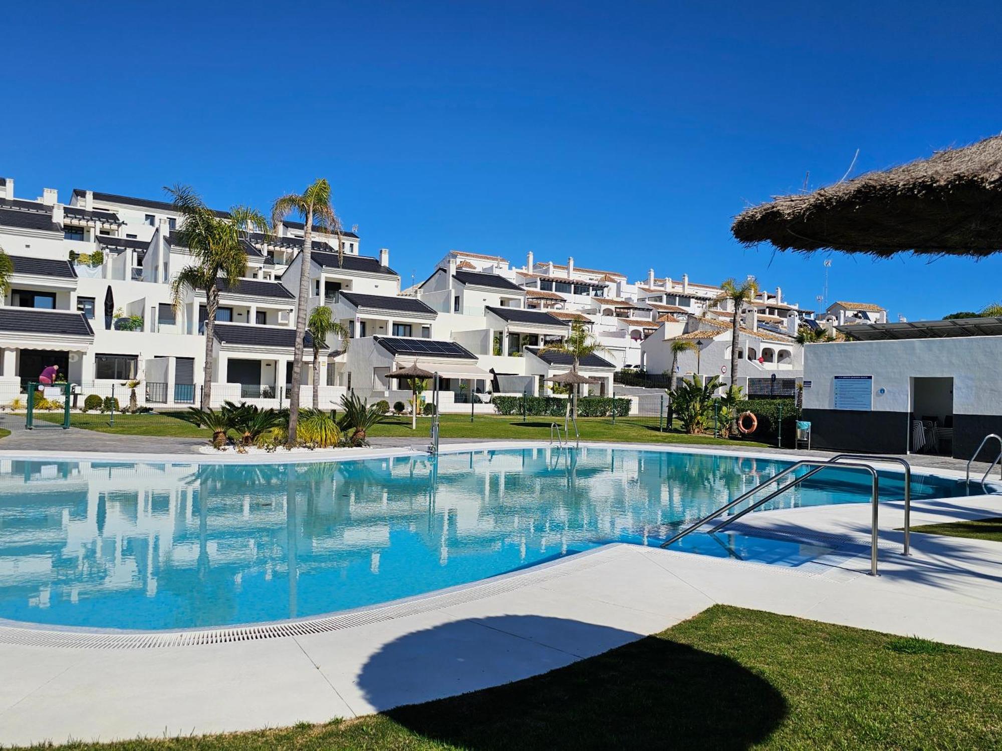 Arroyo Beach Home Estepona Ngoại thất bức ảnh